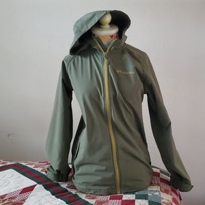Columbia Waterproof Windbreaker